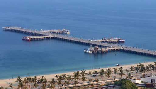 اسکله چوبی جزیره کیش