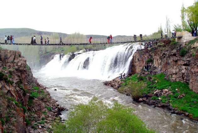 آبشار مرادیه، زیبایی در دل طبیعت